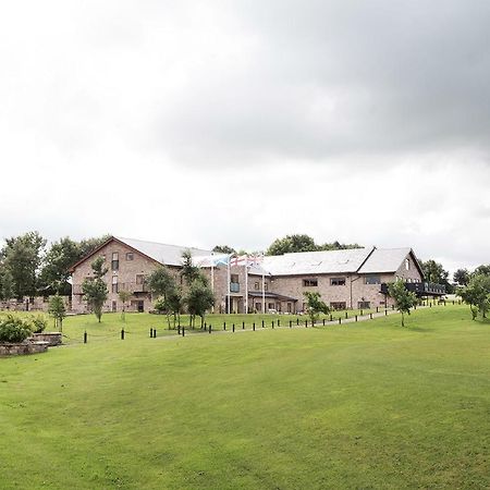 Oak Royal Hotel, Golf And Country Club Chorley  Extérieur photo