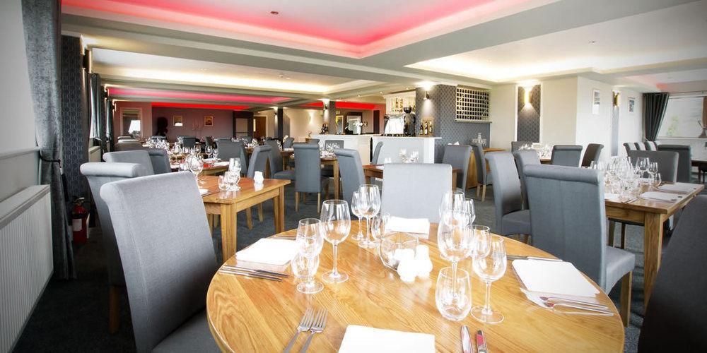 Oak Royal Hotel, Golf And Country Club Chorley  Extérieur photo