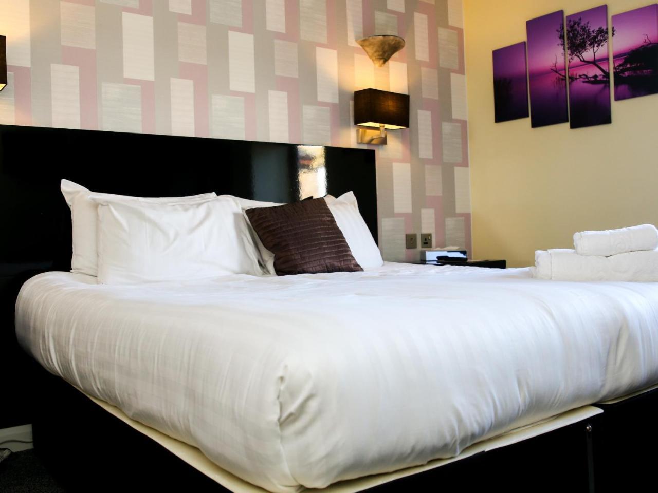 Oak Royal Hotel, Golf And Country Club Chorley  Extérieur photo
