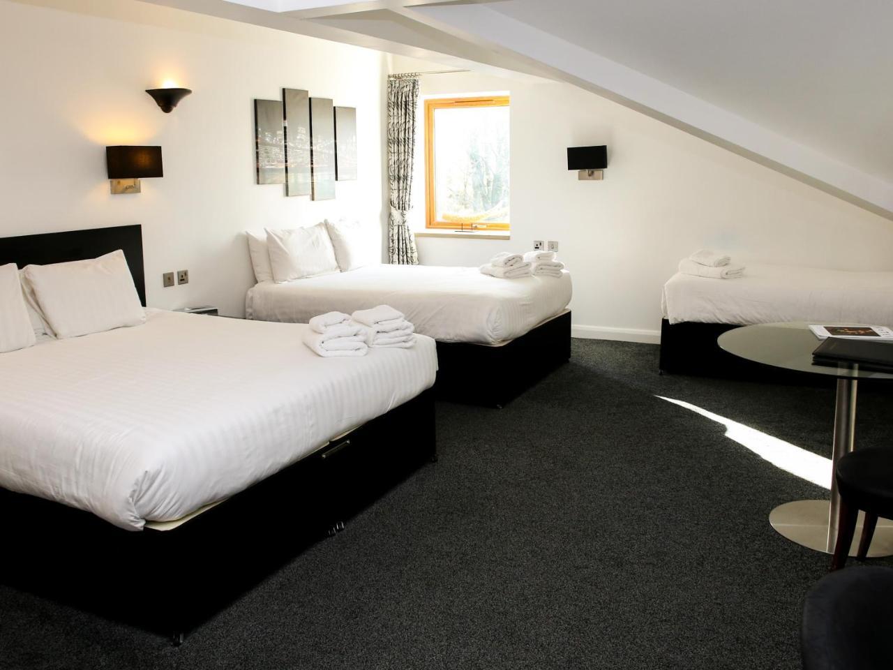 Oak Royal Hotel, Golf And Country Club Chorley  Extérieur photo